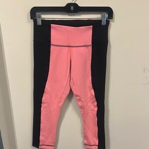 Lululemon Athletica Pink and Black Leggings for Everyday Wear